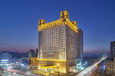 هتل Hilton Garden Inn Anshan