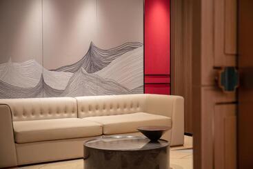 هتل La Quinta By Wyndham Weifang South