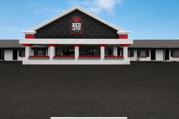 هتل Red Lotus Inn