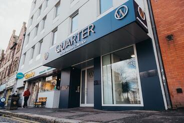 هتل Quarter By The Warren Collection