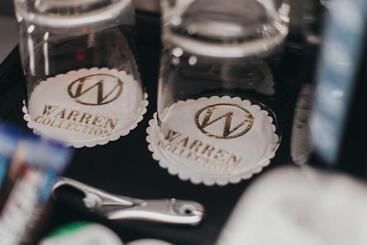 هتل Quarter By The Warren Collection