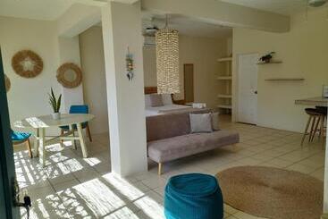 Zulu Surf Hotel Tamarindo