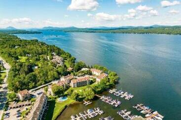 Magog Waterfront Condo