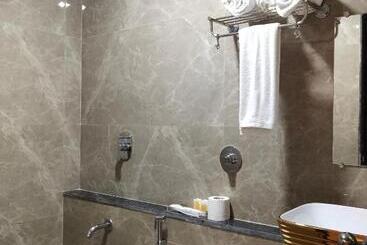 Paramount Riverfront Resort & Spa, Karjat