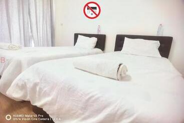 Yyk Hostel 24h