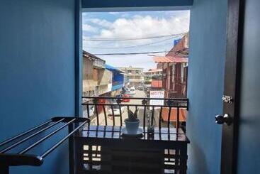 هاستل Ang Lee Holiday Stay