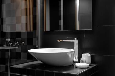 تختخواب و صبحانه Ilheu 25 Peniche House