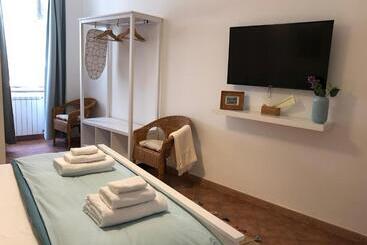 تختخواب و صبحانه Pizzo Central House