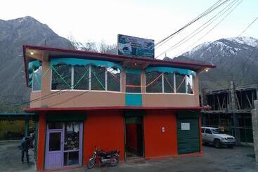 هتل Astore Inn