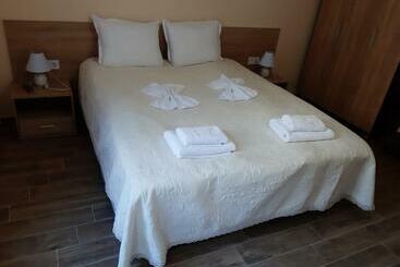 پانسیون Guest Rooms Deva