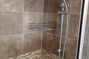 پانسیون Guest Rooms Deva
