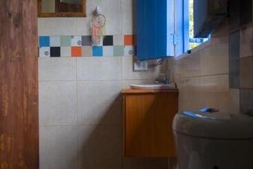 استراحتگاه Riverside Ecoliving Space