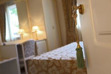 تختخواب و صبحانه Locanda Dei Cinque Cerri
