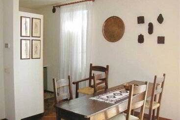 Domus Volumnia Country House