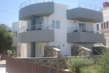 Elounda Alikes Suites & Studios