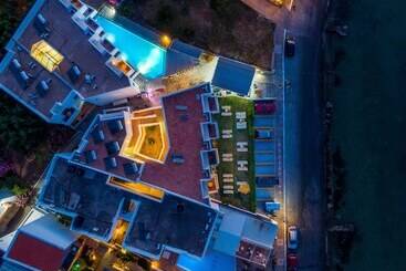 Elounda Alikes Suites & Studios