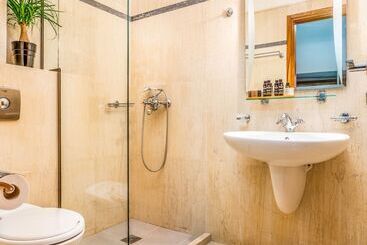 Elounda Alikes Suites & Studios