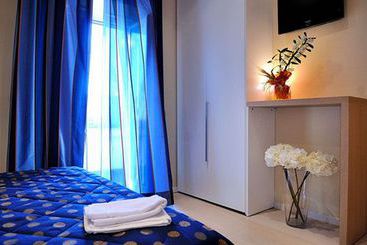 هتل L Albergo Al Porticciolo