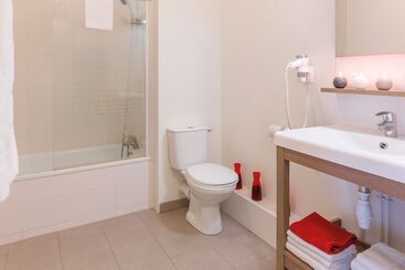 هتل Appart City Confort Saintnazaire Océan