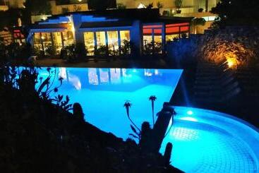 هتل Club Koiné