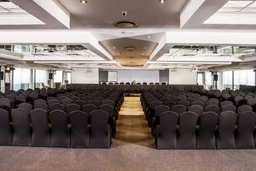 Coastlands Umhlanga Hotel And Convention Centre