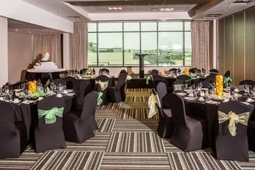 Coastlands Umhlanga Hotel And Convention Centre