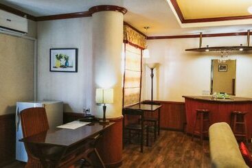 Cebu Dulcinea Hotel And Suites Mactan Airport