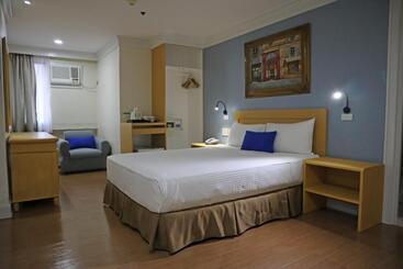 Fersal Hotel Malakas, Quezon City