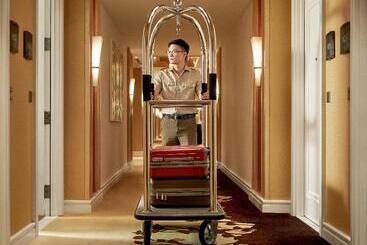 هتل Intercontinental Grand Ho Tram