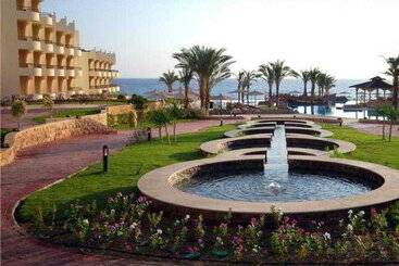 هتل Life Resort Coral Hills
