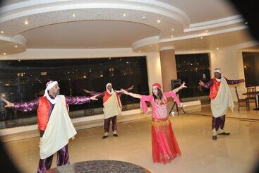 هتل Life Resort Coral Hills