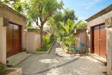 هتل Lumbini Luxury Villas And Spa