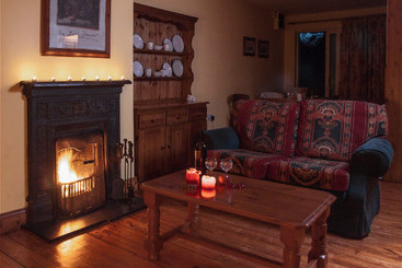 هتل Old Killarney Village