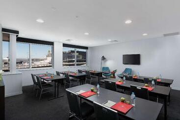 هتل Rydges Sydney Airport