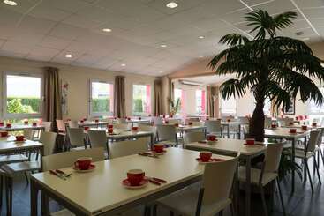 Hotel Sure  By Best Western Nantes Saintherblain