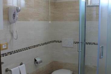 هتل Terme Rosaleo
