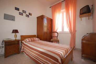 هتل Terme Rosaleo
