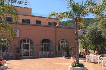 هتل Terme Rosaleo