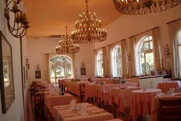 هتل Terme Rosaleo