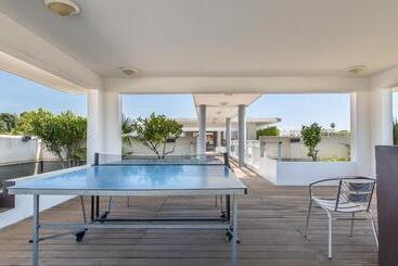 هتل Vacanceole  Residence Le Crystal