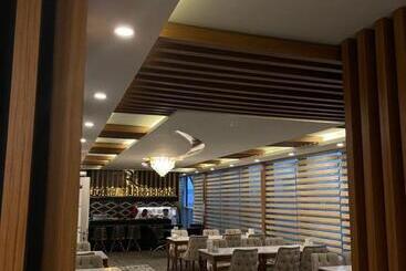 هتل Royal Mersin