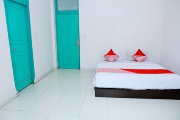 هاستل Grand Wisata Hotel By Oyo Rooms