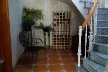 تختخواب و صبحانه Villa Los Angeles Piscine Privée Pour 20 Personnes