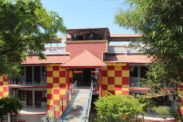 Greenwood Resort