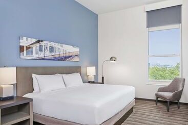 هتل Hyatt House Chicago Medical/university District