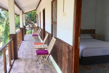 پانسیون Cocohuts