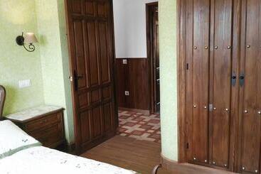 پانسیون Casa Rural El Pinar Ii