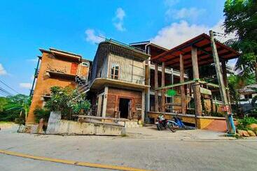 پانسیون Life Kohtao Resort