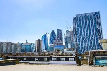 پانسیون Private Ensuite Room Liverpool Street