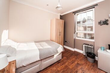 پانسیون Private Ensuite Room Liverpool Street
